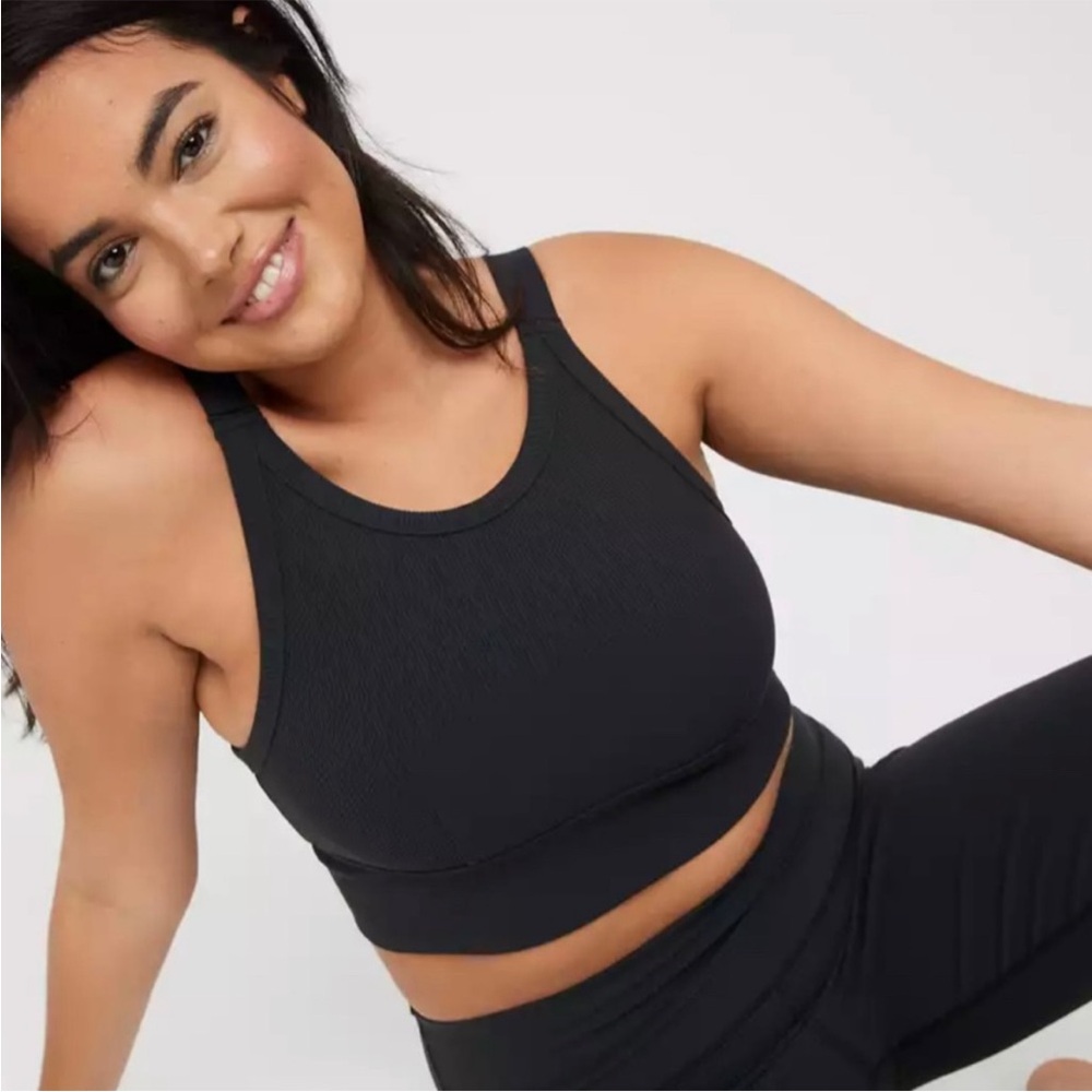 Aerie True Black Ribbed High-Neck Sports Bra